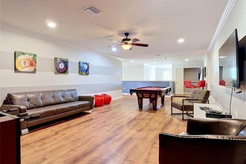 House in Kissimmee, Florida 8 bedrooms, 375.42 sq.m. № 2213444 - photo 22