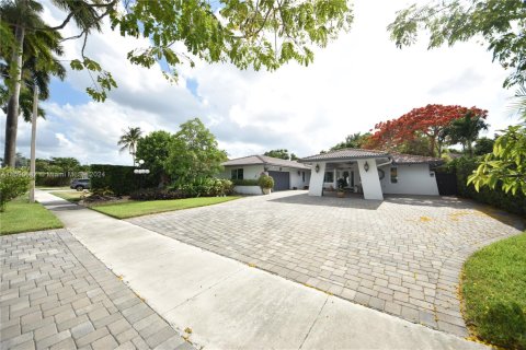 Купить виллу или дом в Майами, Флорида 6 спален, 299.33м2, № 1984244 - фото 12