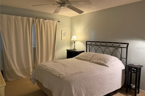Condo in Sarasota, Florida, 2 bedrooms № 2110767 - photo 14