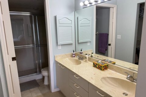 Condo in Sarasota, Florida, 2 bedrooms № 2110767 - photo 21