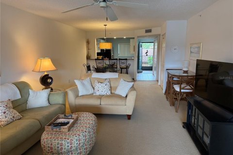 Condo in Sarasota, Florida, 2 bedrooms № 2110767 - photo 11