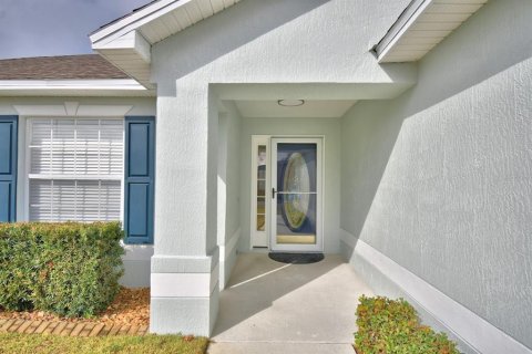 House in Winter Haven, Florida 4 bedrooms, 138.24 sq.m. № 2093330 - photo 4