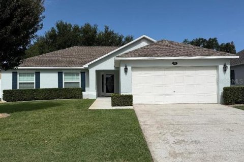 House in Winter Haven, Florida 4 bedrooms, 138.24 sq.m. № 2093330 - photo 3