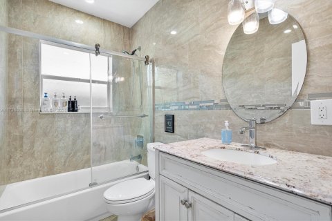 Villa ou maison à louer à Miami, Floride: 4 chambres, 176.98 m2 № 1485718 - photo 16