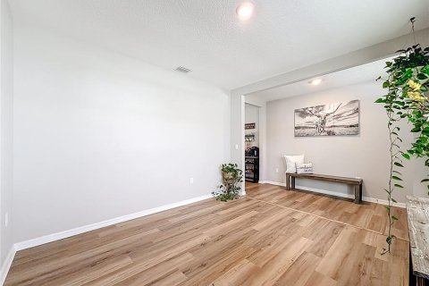Villa ou maison à vendre à Clermont, Floride: 5 chambres, 242.2 m2 № 2226906 - photo 10