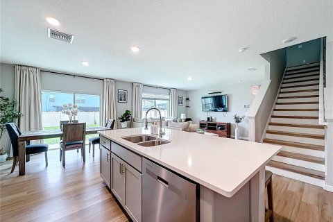 Villa ou maison à vendre à Clermont, Floride: 5 chambres, 242.2 m2 № 2226906 - photo 14