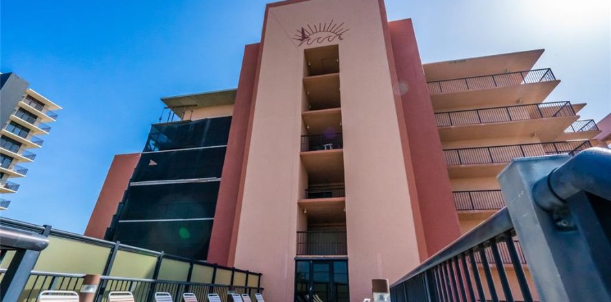 Condo à New Smyrna Beach, Floride, 2 chambres № 1514469