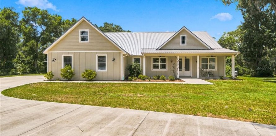 Villa ou maison à Inverness, Floride 3 chambres, 203.08 m2 № 2273219