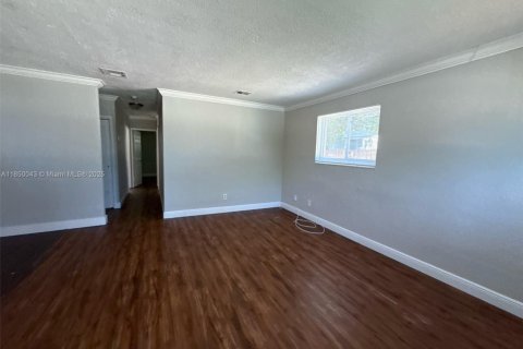 Villa ou maison à vendre à Hollywood, Floride: 3 chambres, 142.23 m2 № 1854735 - photo 7