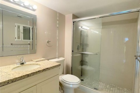 Copropriété à louer à Miami Beach, Floride: 2 chambres, 100.06 m2 № 1645315 - photo 13