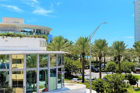 Copropriété à louer à Miami Beach, Floride: 2 chambres, 100.06 m2 № 1645315 - photo 17