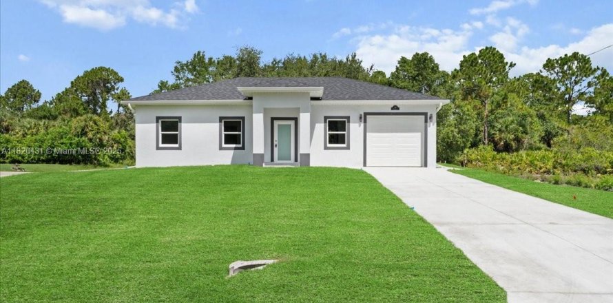 Villa ou maison à Lehigh Acres, Floride 3 chambres № 1801146