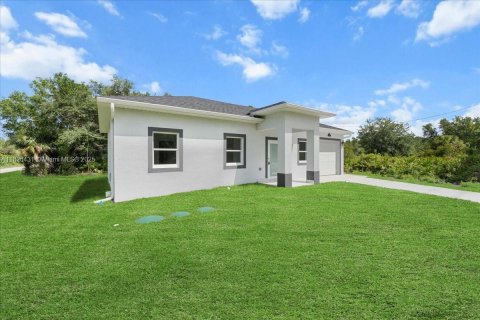 Villa ou maison à vendre à Lehigh Acres, Floride: 3 chambres № 1801146 - photo 3