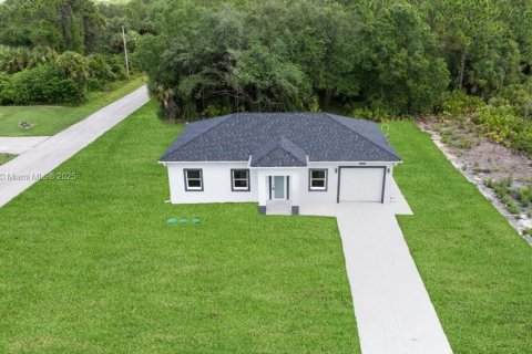 Villa ou maison à vendre à Lehigh Acres, Floride: 3 chambres № 1801146 - photo 29