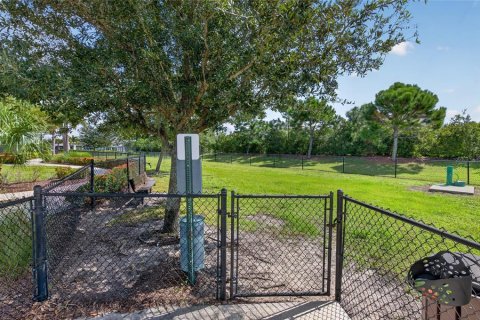 Touwnhouse à louer à Bradenton, Floride: 3 chambres, 163.32 m2 № 2413623 - photo 15