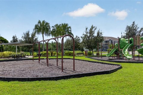 Touwnhouse à louer à Bradenton, Floride: 3 chambres, 163.32 m2 № 2413623 - photo 12