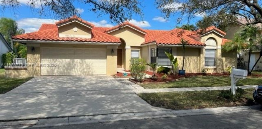Casa en Plantation, Florida 4 dormitorios, 212.19 m2 № 2055571