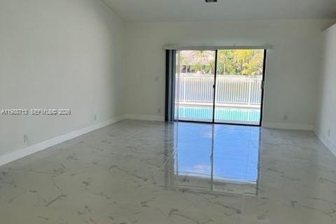 Casa en alquiler en Plantation, Florida, 4 dormitorios, 212.19 m2 № 2055571 - foto 8