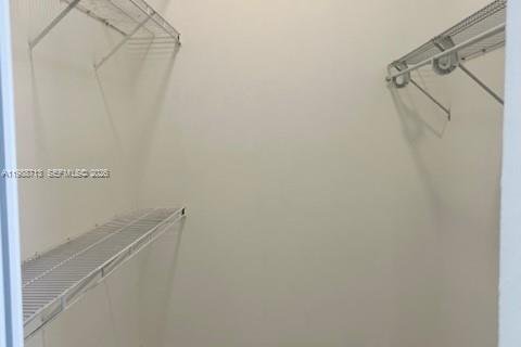 Casa en alquiler en Plantation, Florida, 4 dormitorios, 212.19 m2 № 2055571 - foto 11