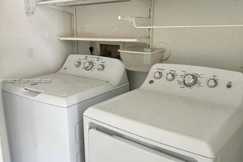 Casa en alquiler en Plantation, Florida, 4 dormitorios, 212.19 m2 № 2055571 - foto 28