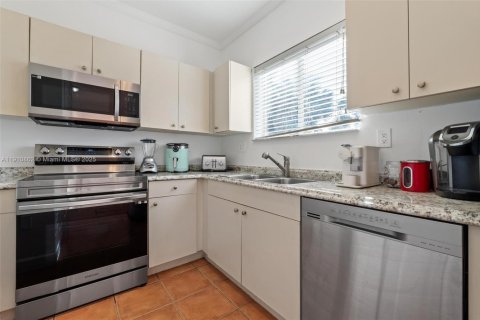 Купить виллу или дом в Хомстед, Флорида 3 спальни, 148.09м2, № 1972835 - фото 11