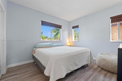 Купить виллу или дом в Хомстед, Флорида 3 спальни, 148.09м2, № 1972835 - фото 17