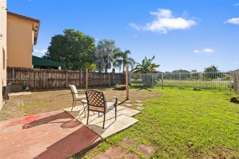 Купить виллу или дом в Хомстед, Флорида 3 спальни, 148.09м2, № 1972835 - фото 24