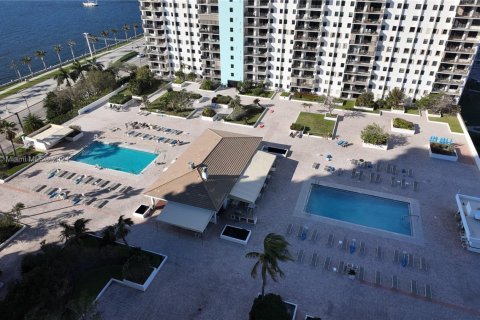 Copropriété à louer à Hollywood, Floride: 2 chambres, 145.86 m2 № 1727932 - photo 22
