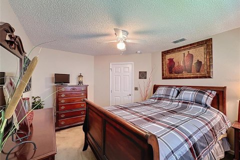 House in Clermont, Florida 2 bedrooms, 129.51 sq.m. № 1773013 - photo 22