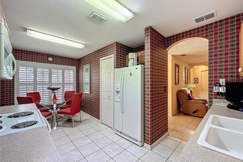 House in Clermont, Florida 2 bedrooms, 129.51 sq.m. № 1773013 - photo 11