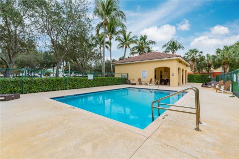 Copropriété à vendre à Davie, Floride: 3 chambres, 136.94 m2 № 2350960 - photo 24