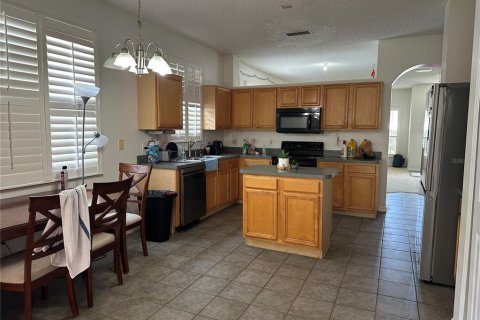 House in Orlando, Florida 4 bedrooms, 188.78 sq.m. № 1919707 - photo 4