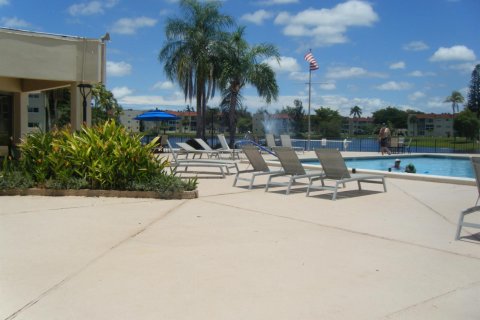 Condo in Sunrise, Florida, 2 bedrooms № 2083684 - photo 20