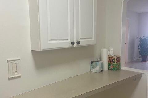 Condo in Sunrise, Florida, 2 bedrooms № 2083684 - photo 10