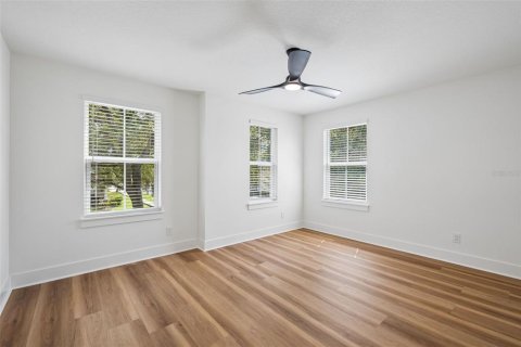 Adosado en venta en Orlando, Florida, 3 dormitorios, 162.67 m2 № 2315105 - foto 17