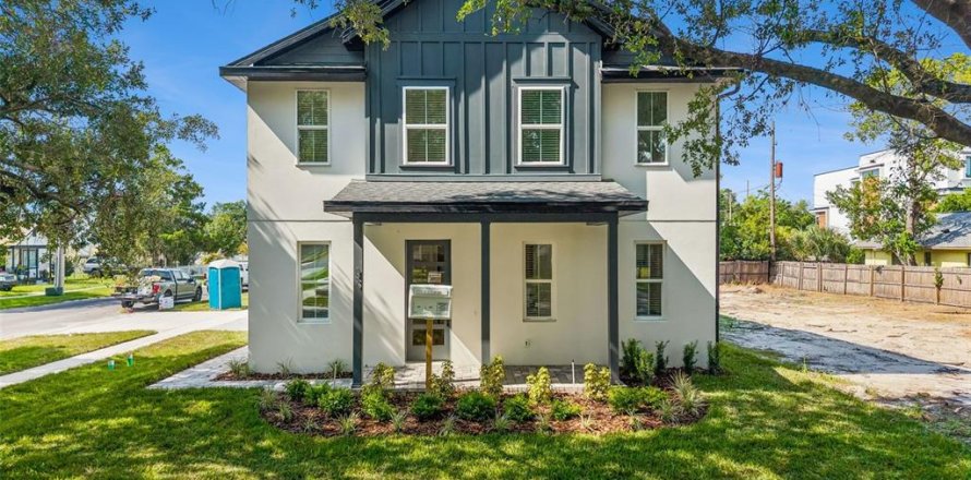 Adosado en Orlando, Florida 3 dormitorios, 162.67 m2 № 2315105