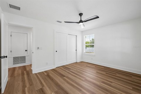 Adosado en venta en Orlando, Florida, 3 dormitorios, 162.67 m2 № 2315105 - foto 14