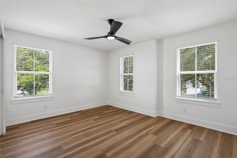 Adosado en venta en Orlando, Florida, 3 dormitorios, 162.67 m2 № 2315105 - foto 15