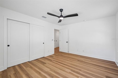 Adosado en venta en Orlando, Florida, 3 dormitorios, 162.67 m2 № 2315105 - foto 16