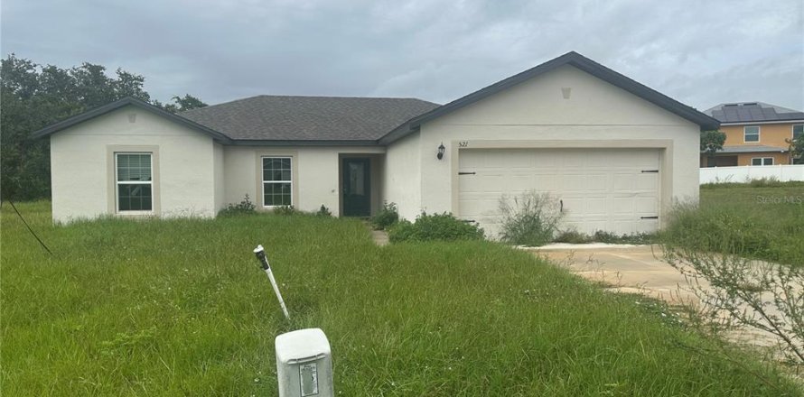 Casa en Kissimmee, Florida 3 dormitorios, 151.34 m2 № 1909479