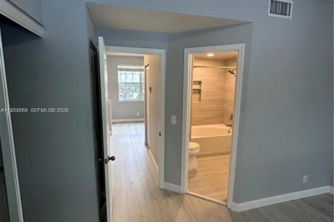 Adosado en alquiler en Weston, Florida, 2 dormitorios, 91.97 m2 № 1995695 - foto 14