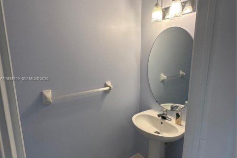 Adosado en alquiler en Weston, Florida, 2 dormitorios, 91.97 m2 № 1995695 - foto 20