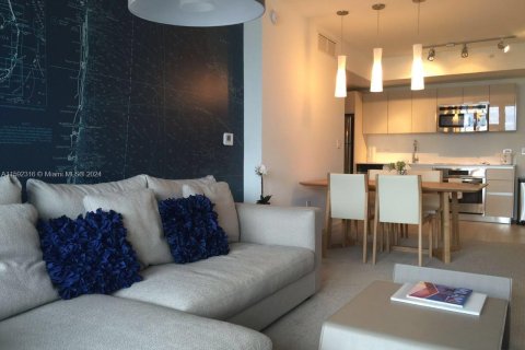 Condo in Hallandale Beach, Florida, 2 bedrooms  № 1696641 - photo 13