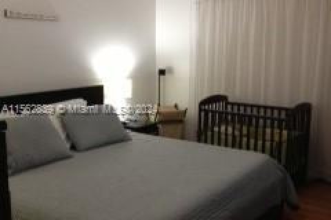 Condominio en venta en Doral, Florida, 2 dormitorios, 92.16 m2 № 1812184 - foto 5