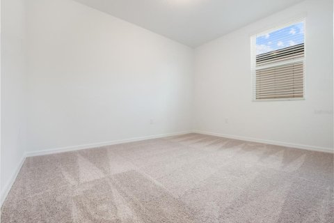House in Davenport, Florida 3 bedrooms, 157.93 sq.m. № 2150561 - photo 16