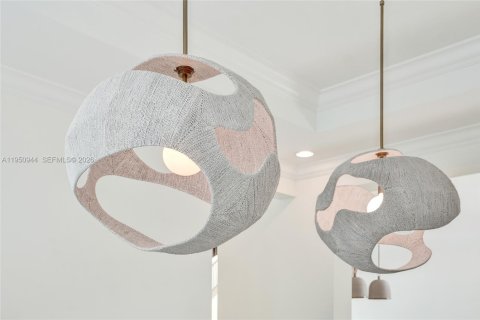 House in Boca Raton, Florida 5 bedrooms, 573.67 sq.m. № 2008878 - photo 22