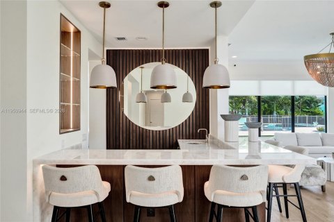 House in Boca Raton, Florida 5 bedrooms, 573.67 sq.m. № 2008878 - photo 19