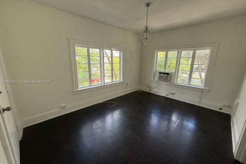 Снять в аренду кондоминиум в Корал-Гейблс, Флорида 32.61м2, № 1949479 - фото 6