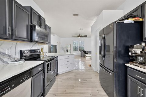 Casa en venta en Clermont, Florida, 3 dormitorios, 139.54 m2 № 2386157 - foto 16