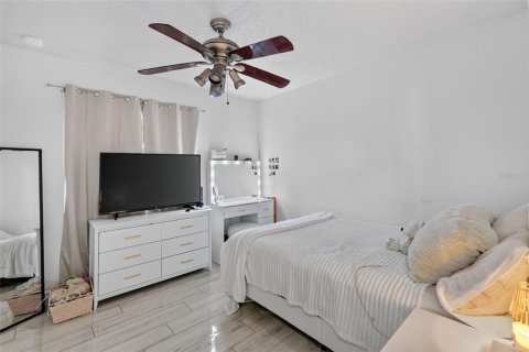 Casa en venta en Clermont, Florida, 3 dormitorios, 139.54 m2 № 2386157 - foto 22